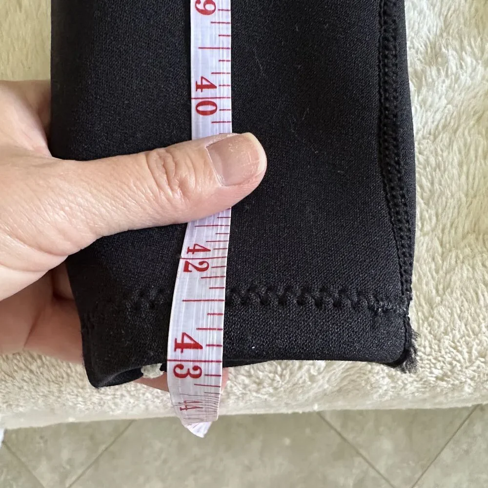 Bare Wetsuit Juniors Size 10 Black Full Length Long Sleeve